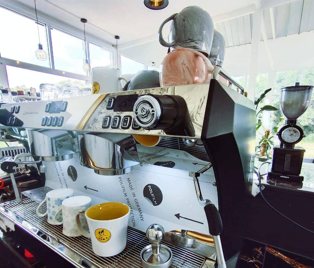 ร้านกาแฟนนนาเนีย คาเฟ่ สวนสน ระยอง