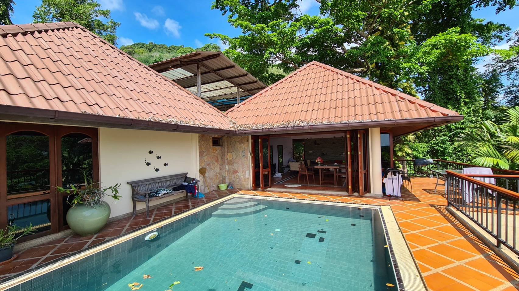 พูลวิลล่า 2ชั้นวิวทะเลป่าตอง ภูเก็ต